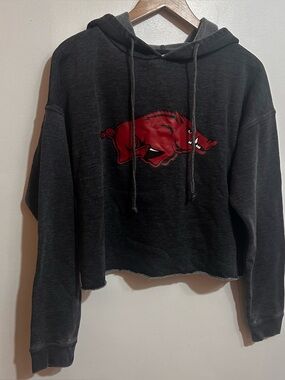 Charcoal Cropped Hoodie Sweater with Red Razorback Graphic